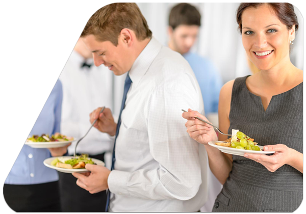 Stadtküche Hettstedt Catering Frau am Buffet